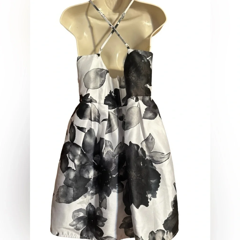 Crystal Doll Floral Criss Cross Back Fit & Flare Dress Black White Party Short - Picture 3 of 5